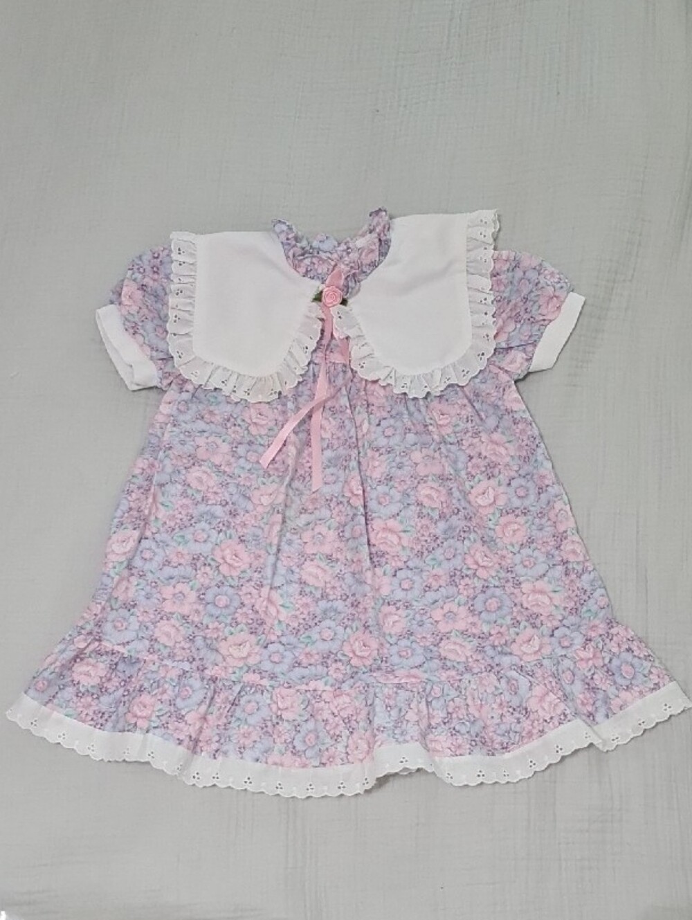 Evy - Vintage Toddler Girls' Pastel Floral Ruffle Dress Top with White Collar